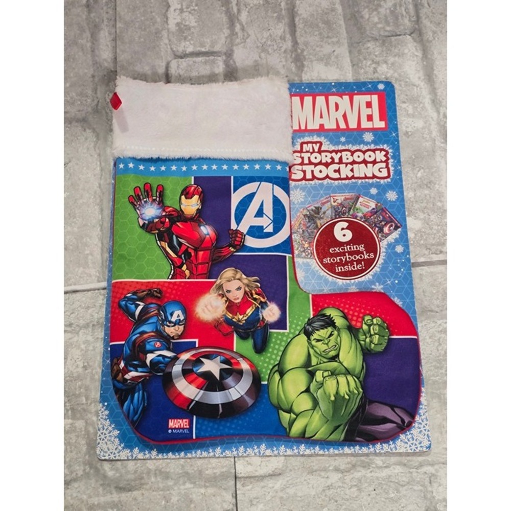 Marvel Holiday Christmas My Storybook Stocking And‎ 6 Books New With Tag